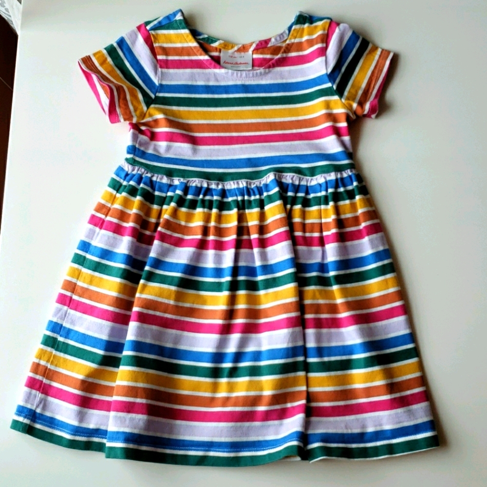 Hanna Andersson girls size 5 rainbow striped dress